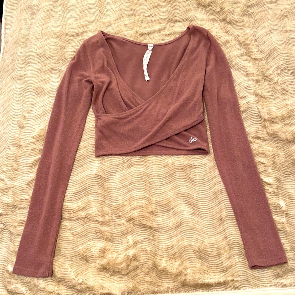 Alo Yoga crop sweater